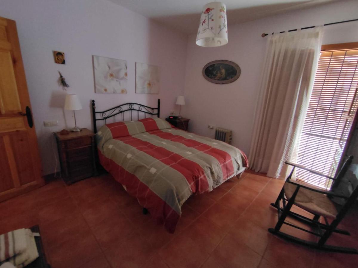 Casa Petra : Bonita Casa Rural En Yunquera Bagian luar foto